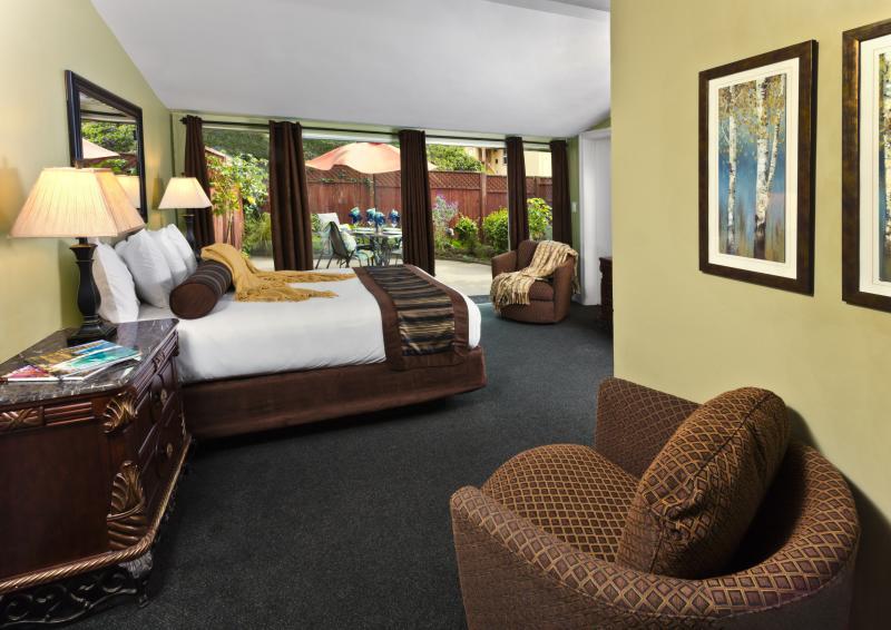 Monterey Peninsula Inn Пасифик Гров Экстерьер фото